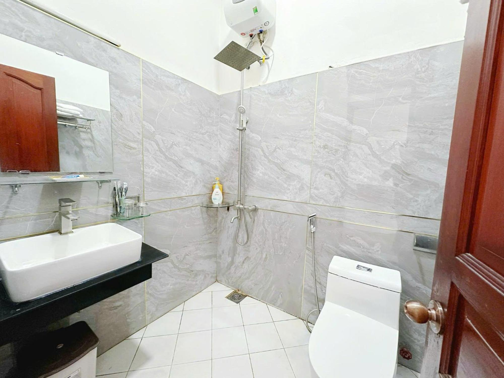 H79 Khách sạn TP. Hồ Chí Minh